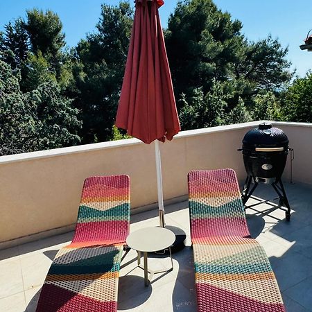 Just Renovated Stylish 2 Bedrooms Apartment Only A Few Steps From The Beach! Novigrad Istria Exteriér fotografie